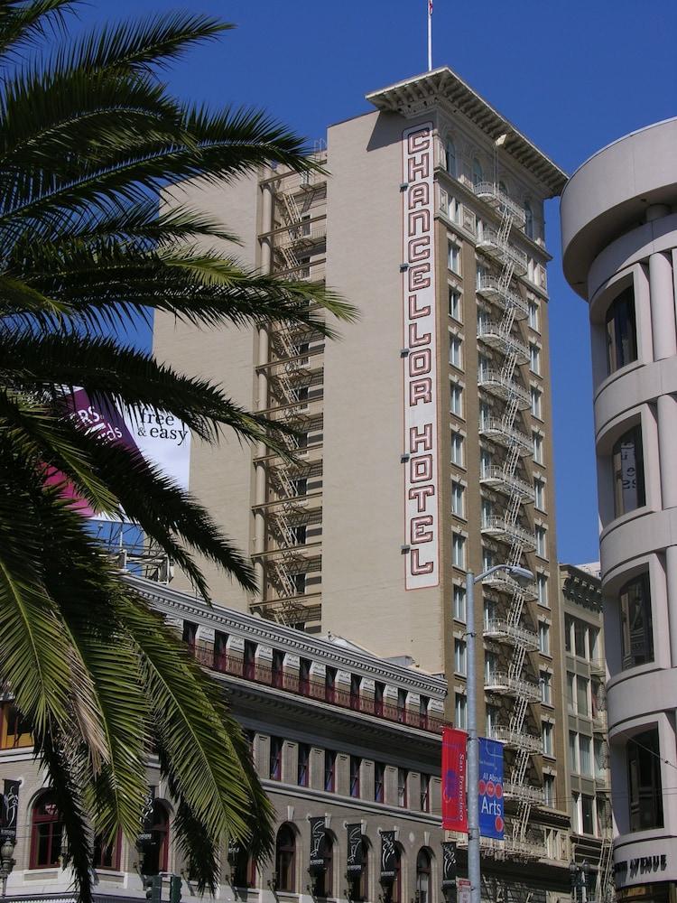 Hotel Chancellor On Union Square 3*
